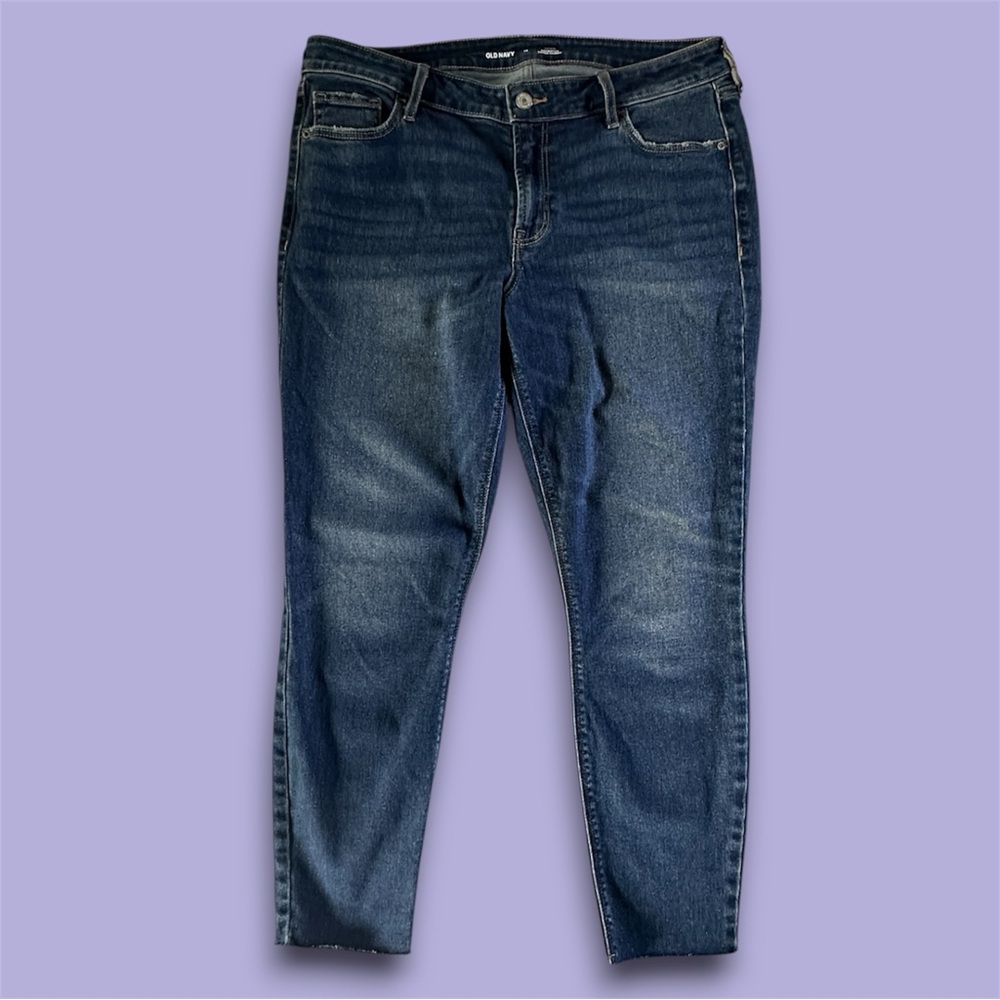 Old Navy Rock Star Super Skinny Raw Hem Ankle Crop Mid-Rise Jeans Size 14